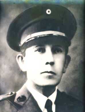 Salvador Castaneda Castro
