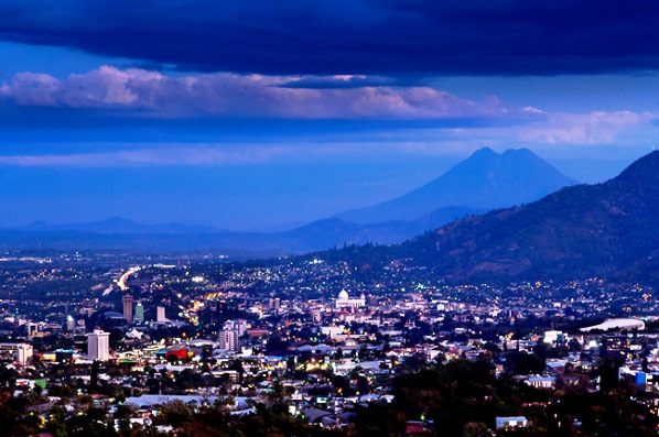 Departamentos más poblados de El Salvador